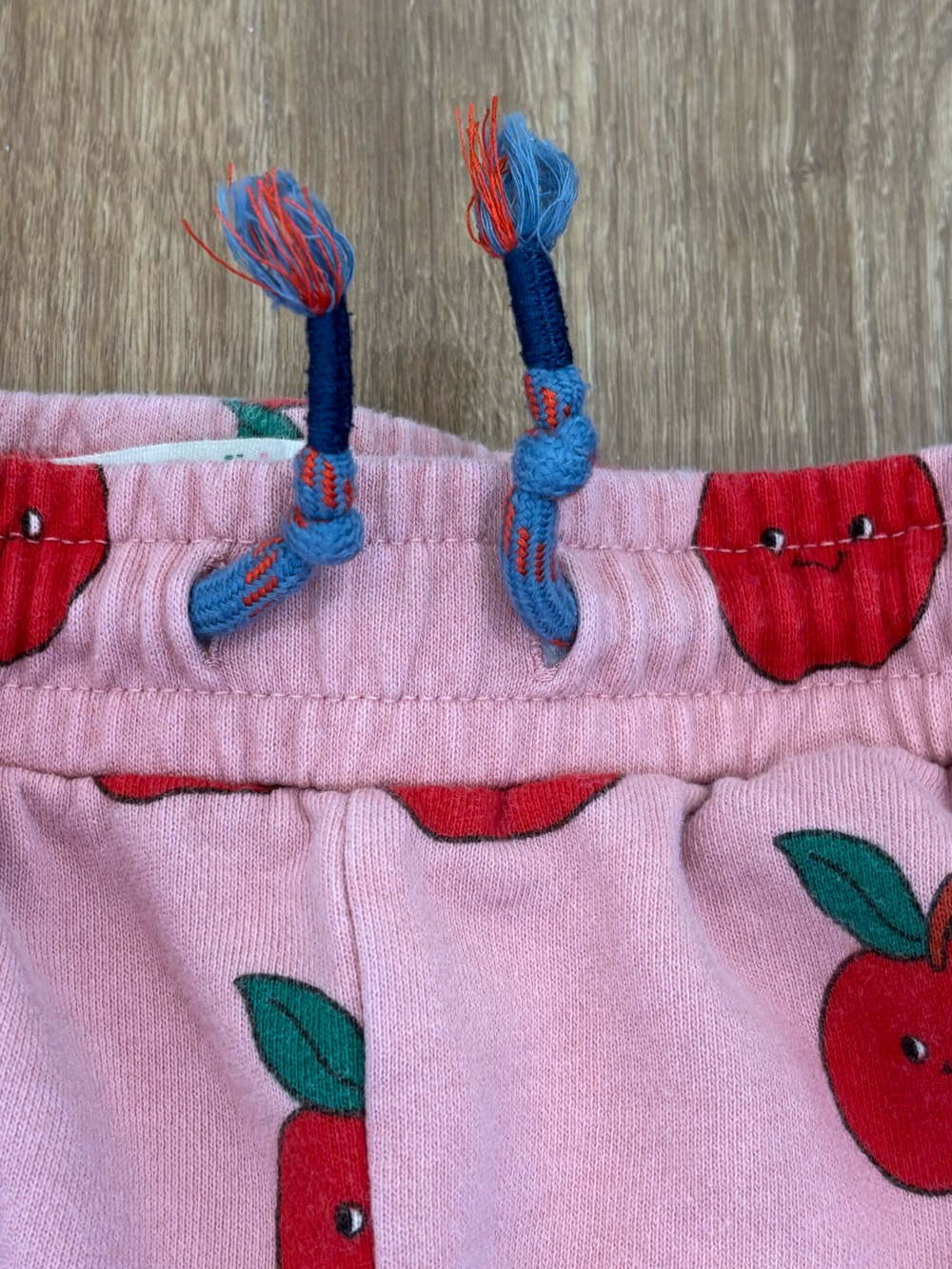 Mini Boden Apple Jogger Sweatpants - Picture 3 of 4